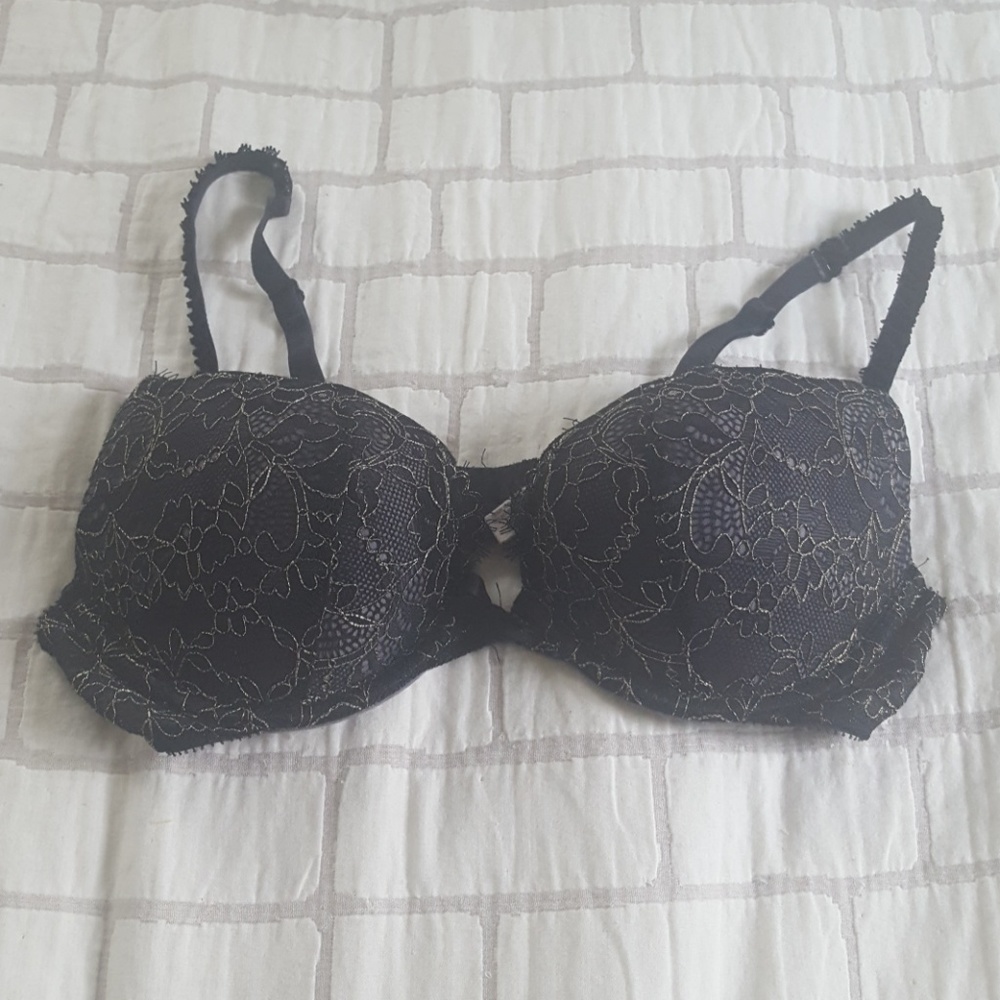 32B Aerie black and gold lace push up bra